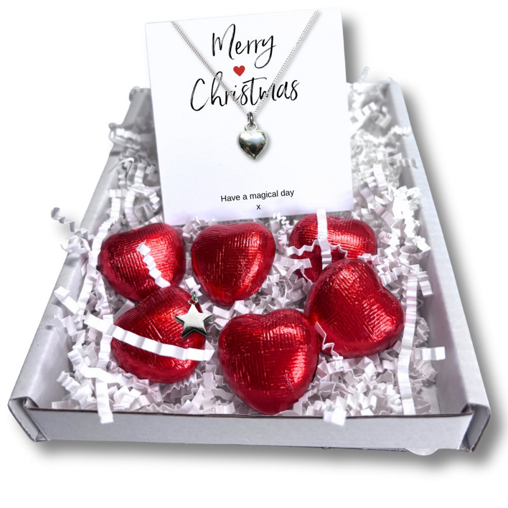 Merry Christmas Mini Gift Hamper with Silver Heart Necklace