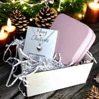 
              Merry Christmas Gift Hamper | Silver Heart Necklace & Jewellery Box Gift
            